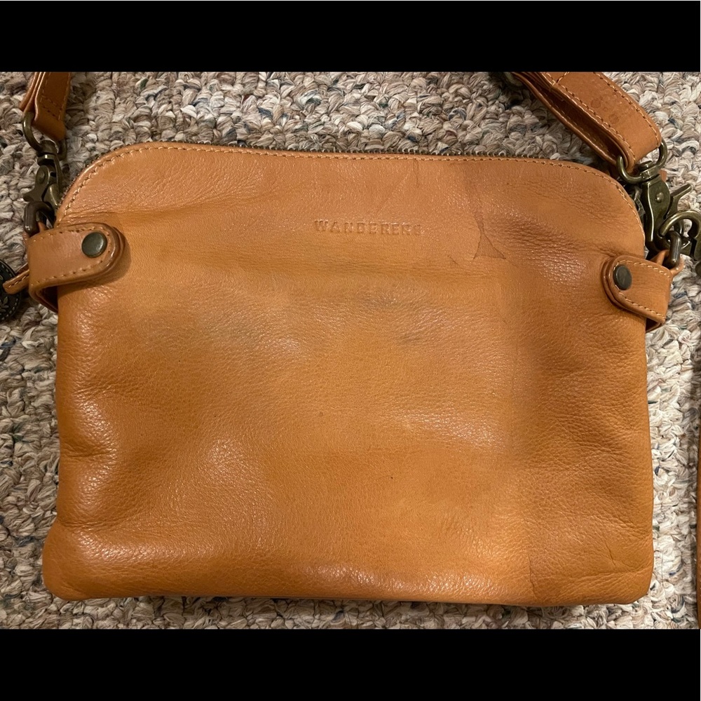 Wanderers- The Venetian Passport (Tan)